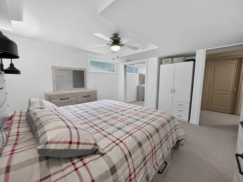 12605 Lakeshore Drive Grande Prairie AB T8X8C6