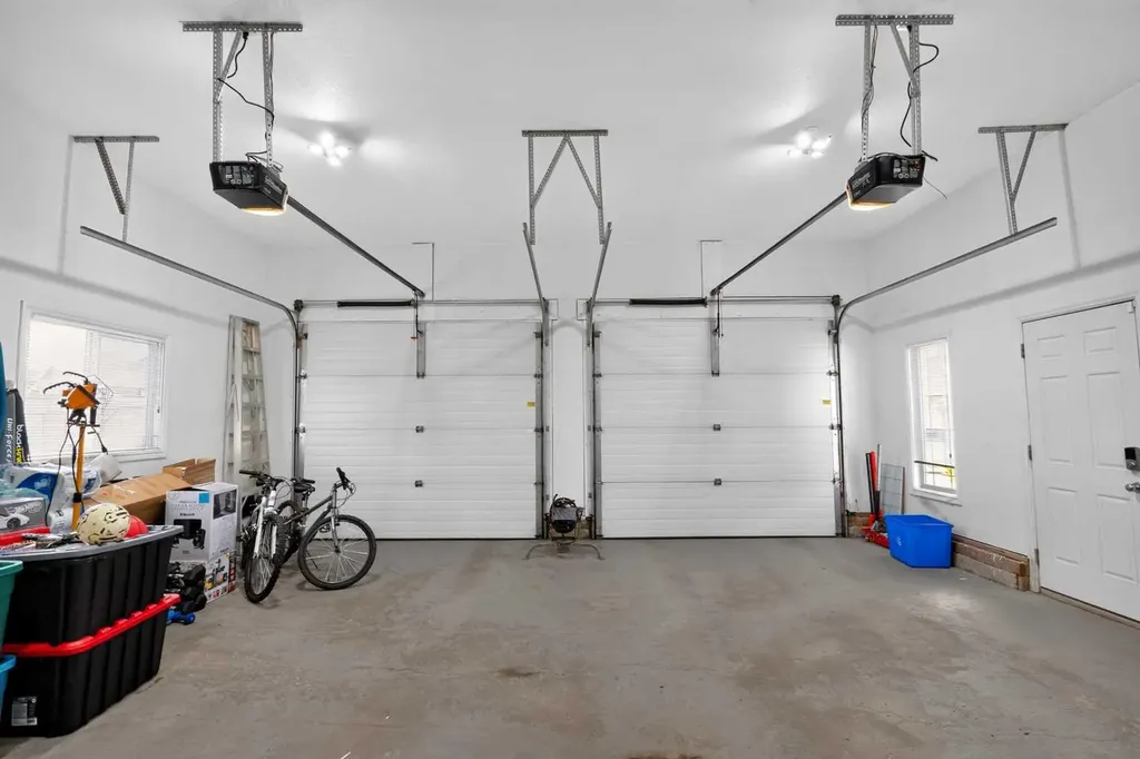 12605 Lakeshore Drive Grande Prairie AB T8X8C6