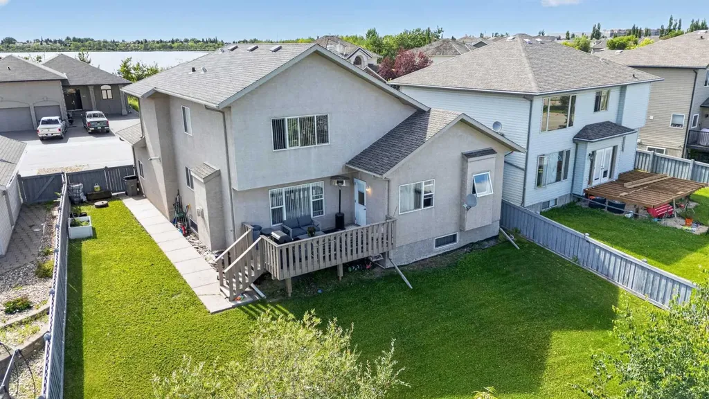 12605 Lakeshore Drive Grande Prairie AB T8X8C6