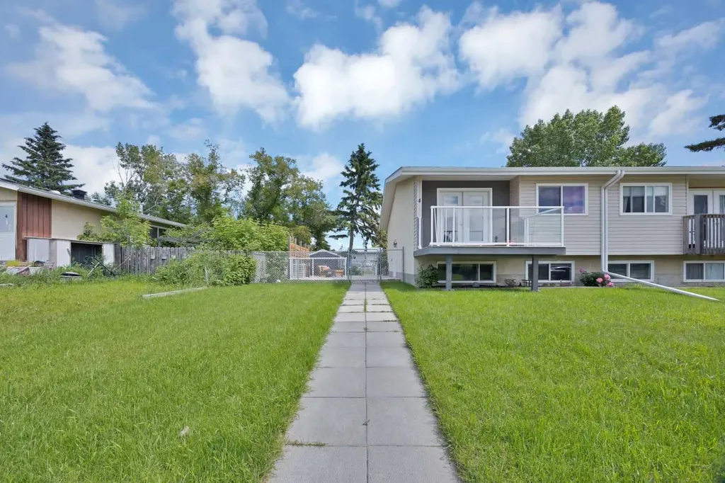 4 Richards Crescent Olds AB T4H1G1