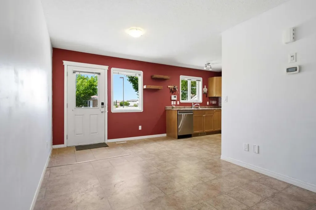 9105 91 Street Grande Prairie AB T8X0E6