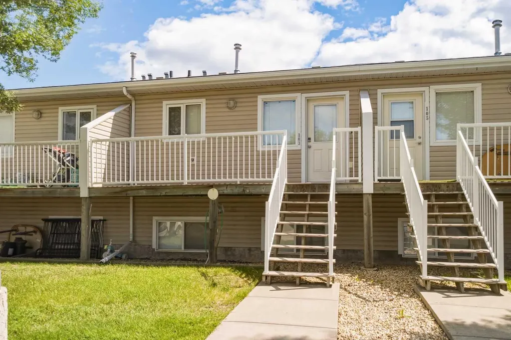 9105 91 Street Grande Prairie AB T8X0E6