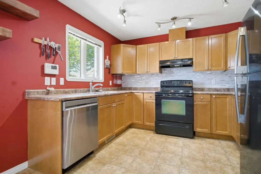 9105 91 Street Grande Prairie AB T8X0E6