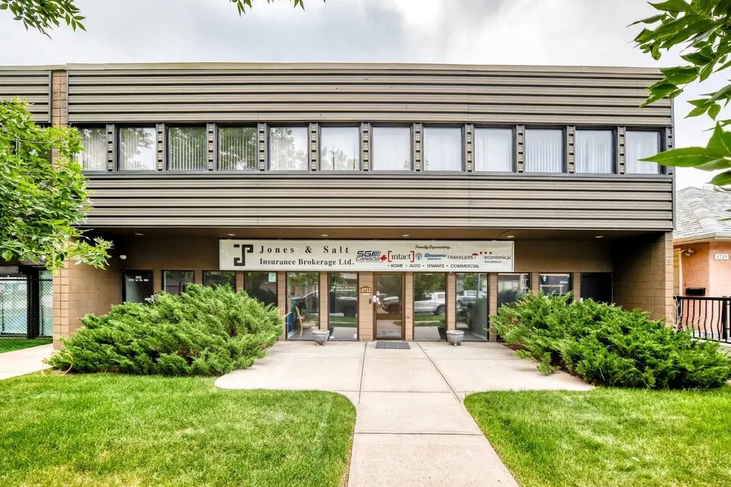 4722 1 Street SW Calgary AB T2G 0A2