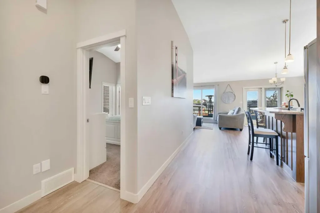 74 Turner Crescent Red Deer AB T4P 0L1