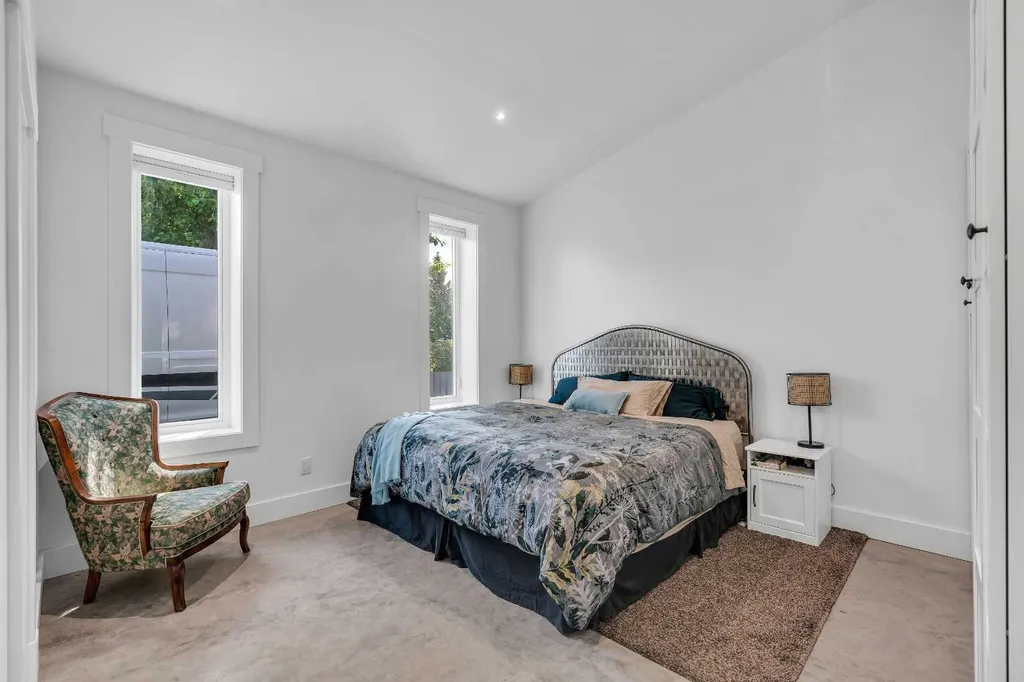 304 Main Street Diamond Valley AB T0L 2Z0
