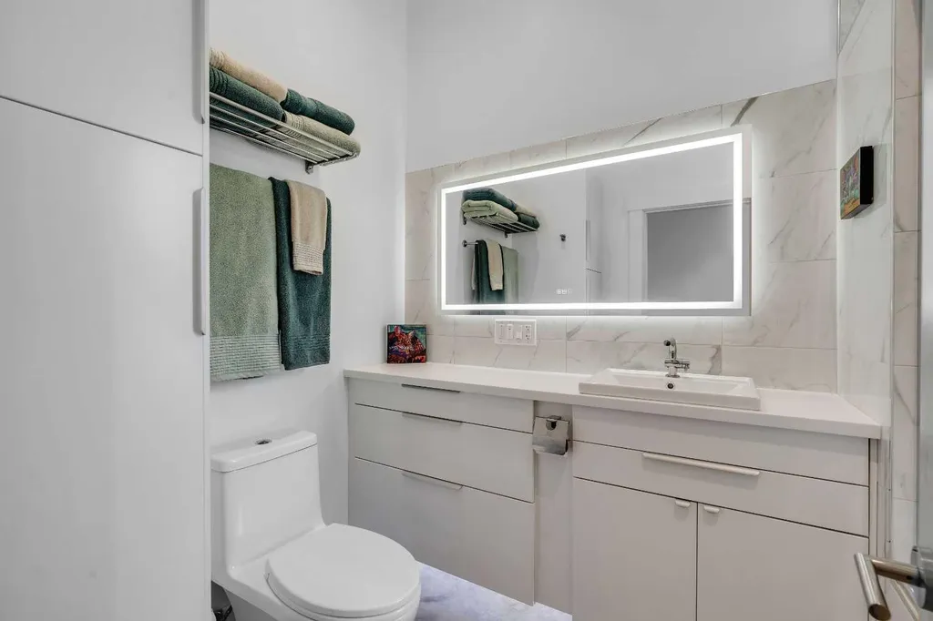 304 Main Street Diamond Valley AB T0L 2Z0