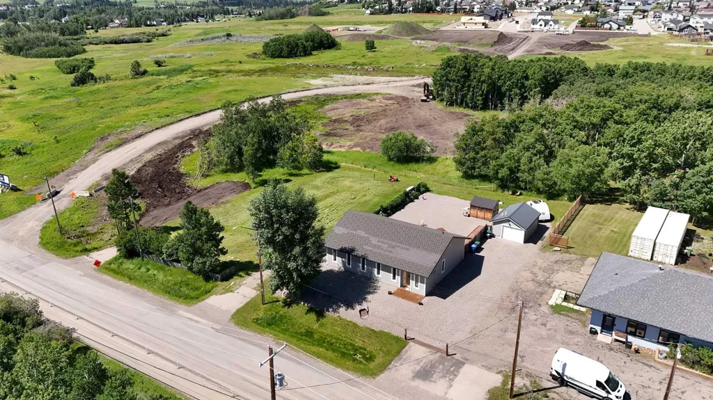 304 Main Street Diamond Valley AB T0L 2Z0