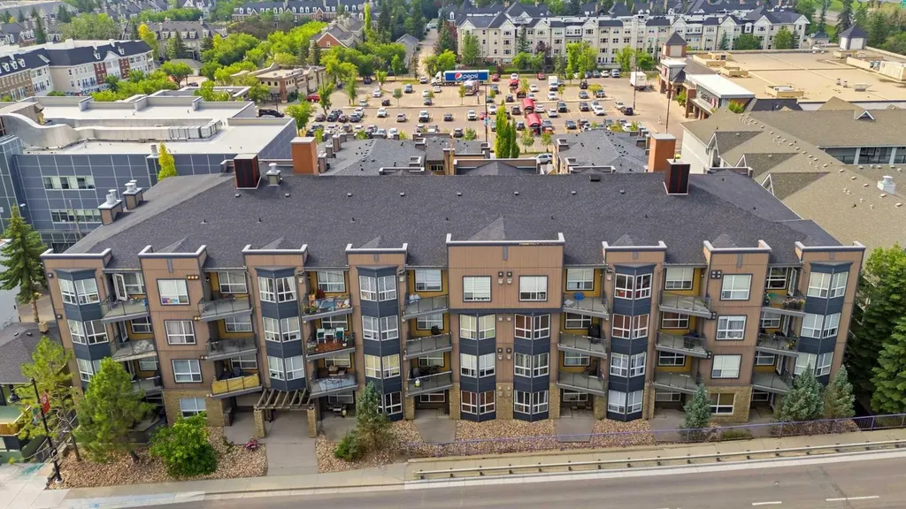 2420 34 Avenue SW Calgary AB T2T 2C8