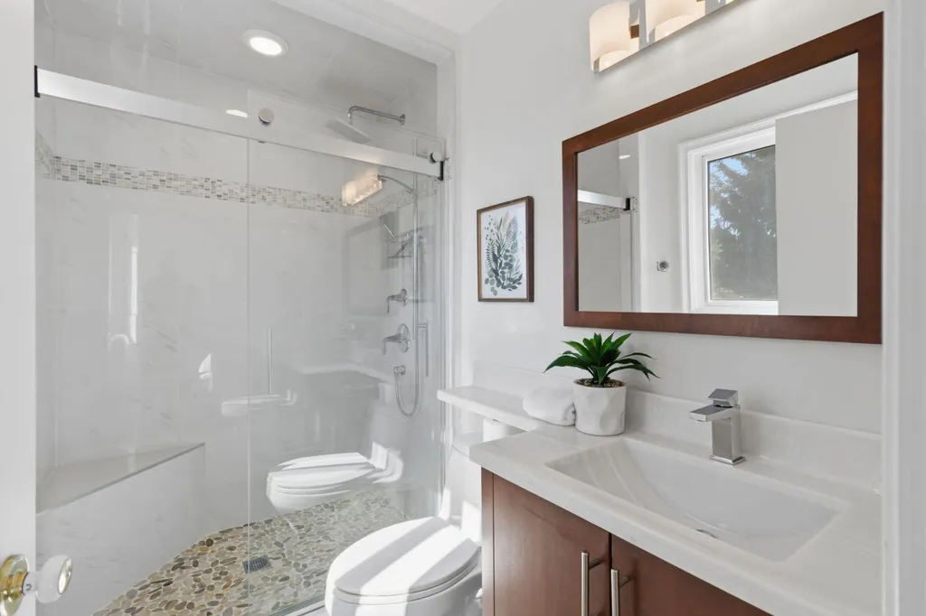 680 Deer Park Way SE Calgary AB T2J 5M1