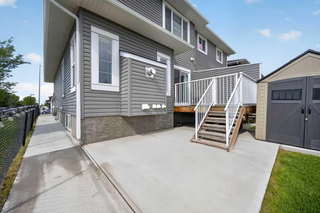 125 Redstone Common NE Calgary AB T3N 0P6