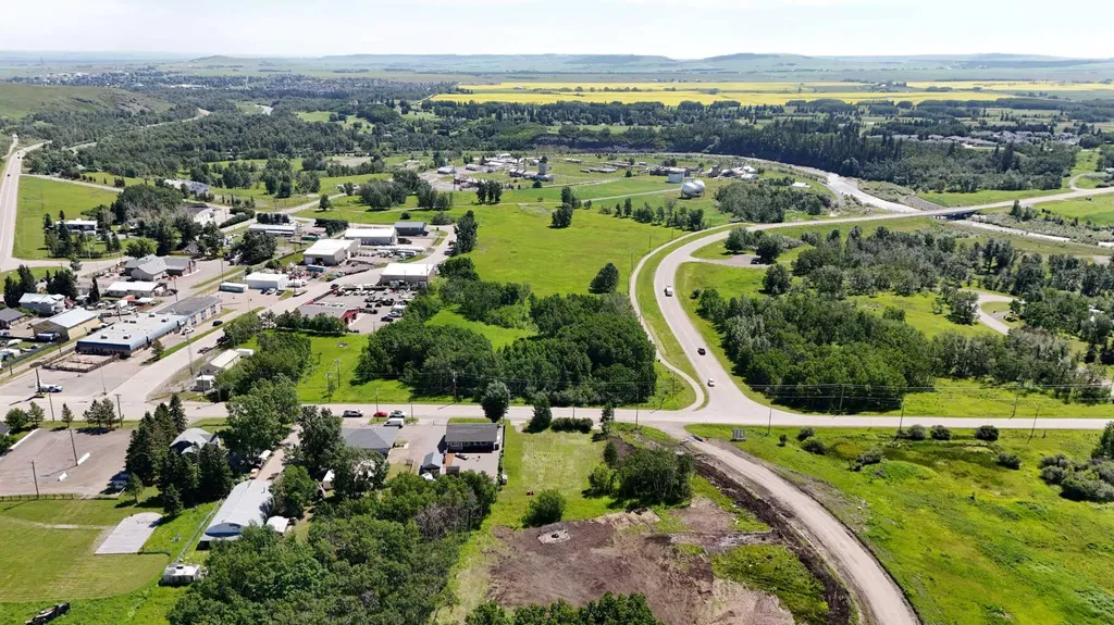 308 Main Street Diamond Valley AB T0L 2Z0