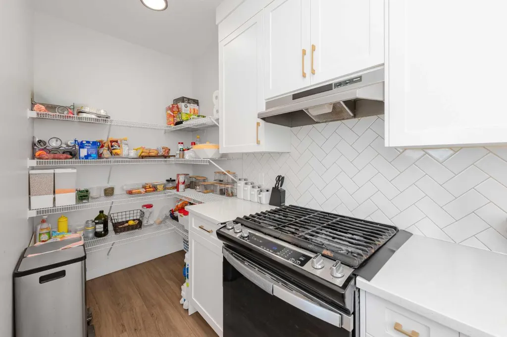 101 Homestead Crescent NE Calgary AB T3J 2K8