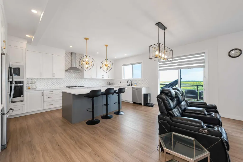 101 Homestead Crescent NE Calgary AB T3J 2K8