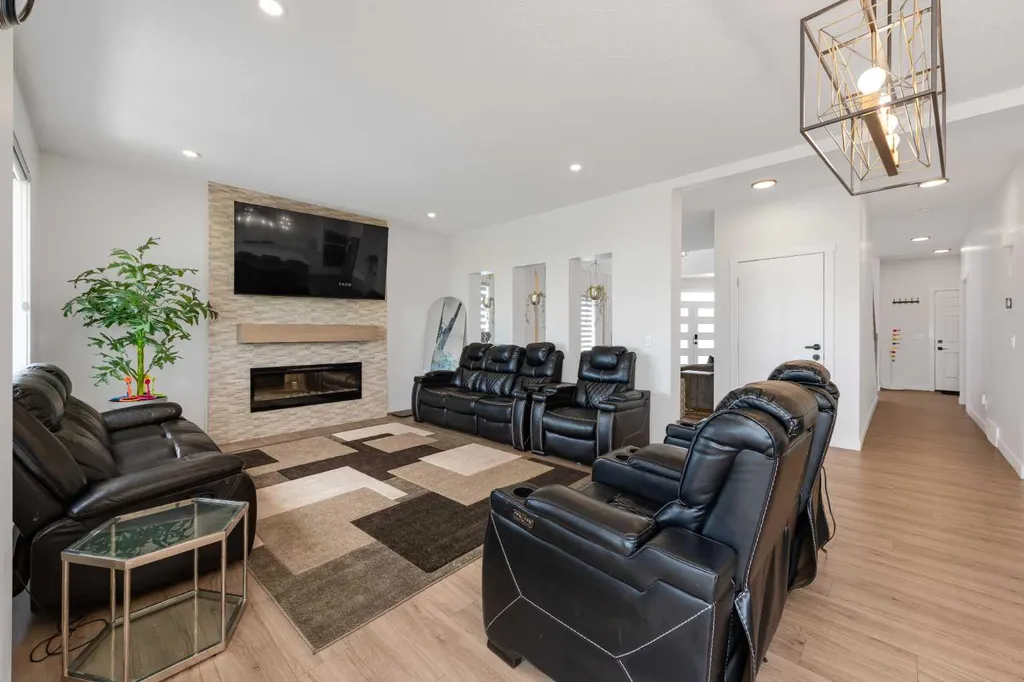 101 Homestead Crescent NE Calgary AB T3J 2K8