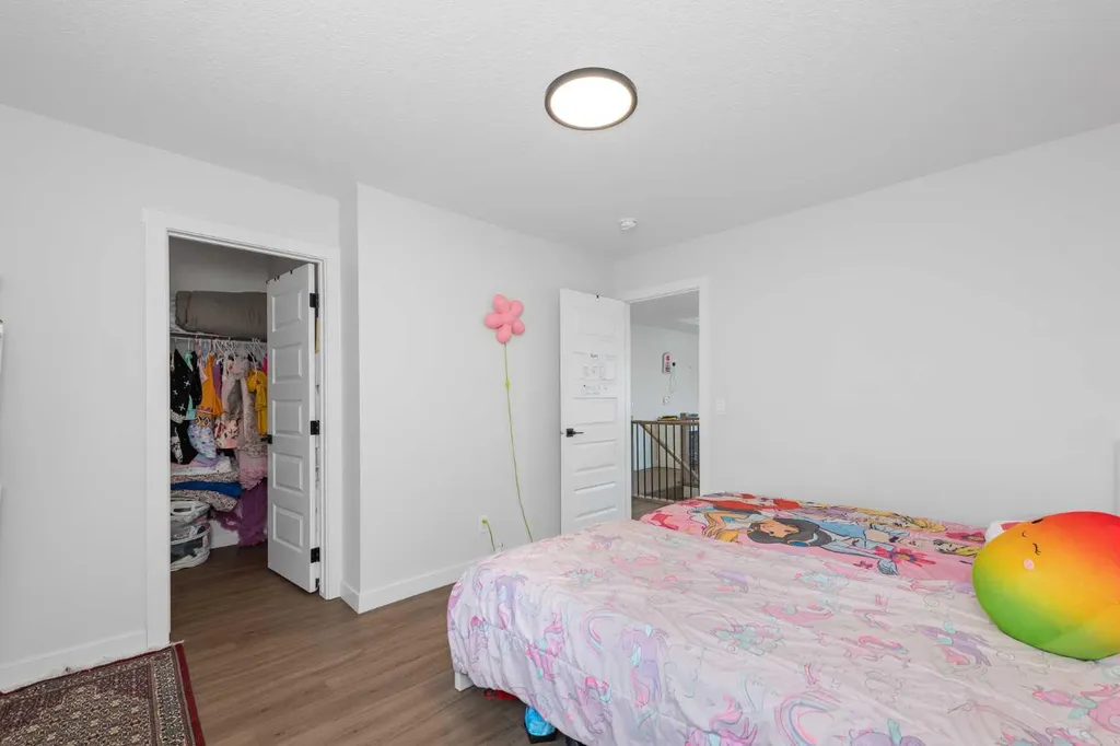 101 Homestead Crescent NE Calgary AB T3J 2K8