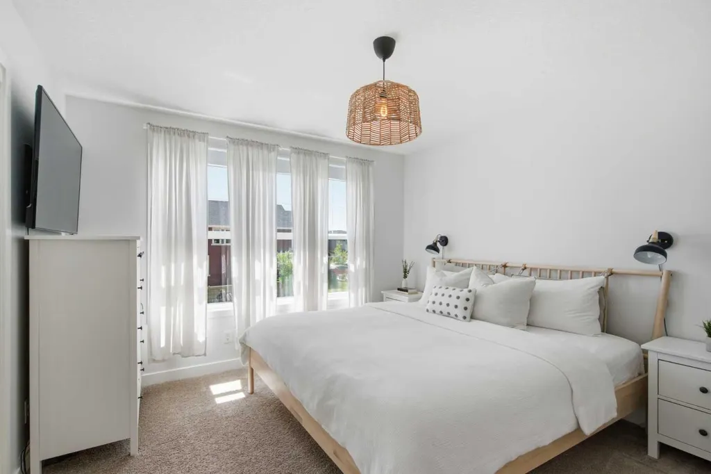 406 Masters Road SE Calgary AB T3M 2T4