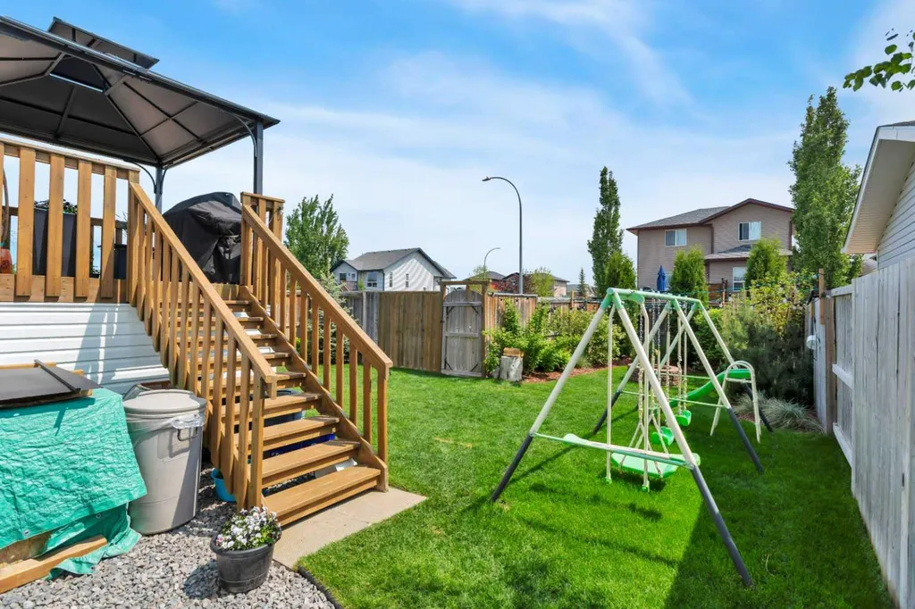 545 Lancaster Drive Red Deer AB T4R 0H1