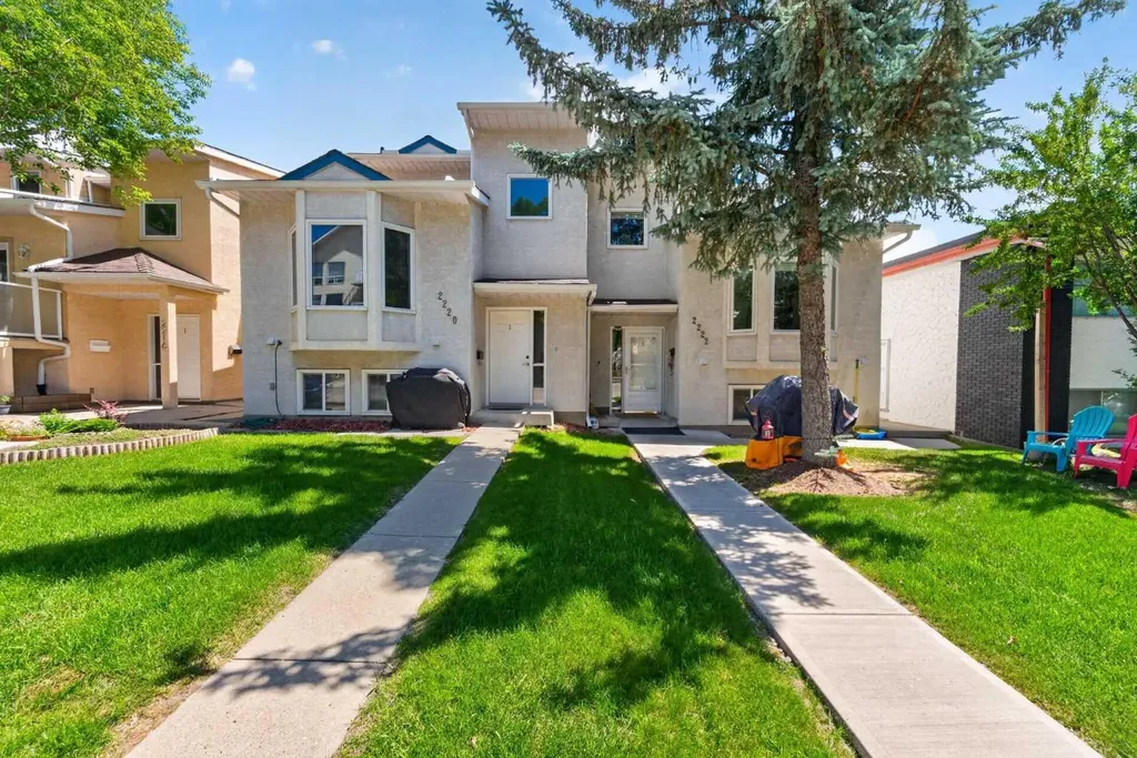 2220 29 Street SW Calgary AB T2E2K2