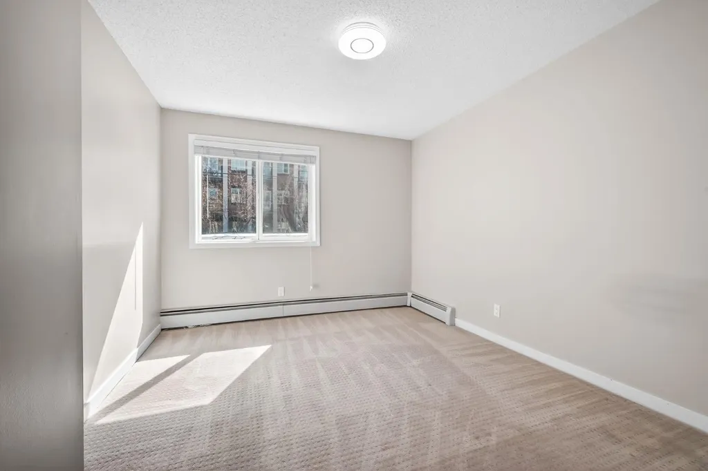 835 19 Avenue SW Calgary AB T2T0H6