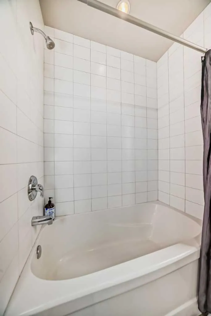 1068 Windhaven Close SW Airdrie AB t4b0t9