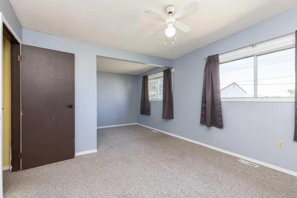 627 11 Street Fort Macleod AB T0L 0Z0