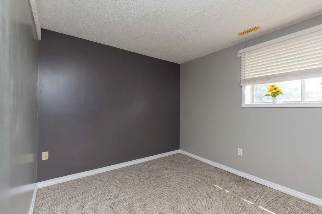 627 11 Street Fort Macleod AB T0L 0Z0