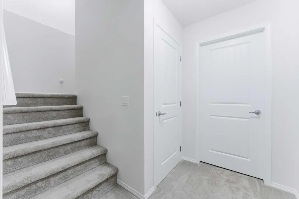 29 Belmont Terrace SW Calgary AB T2X 4H7