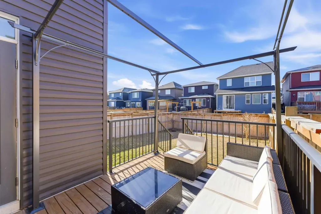 29 Belmont Terrace SW Calgary AB T2X 4H7