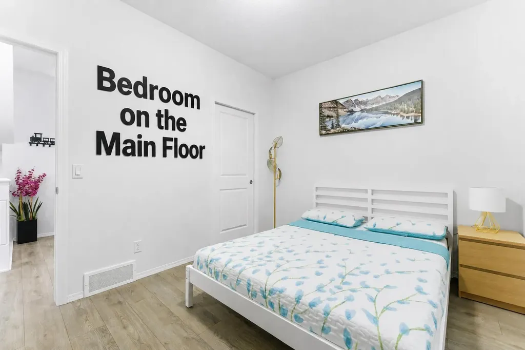29 Belmont Terrace SW Calgary AB T2X 4H7