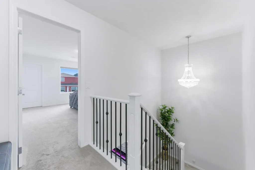 29 Belmont Terrace SW Calgary AB T2X 4H7