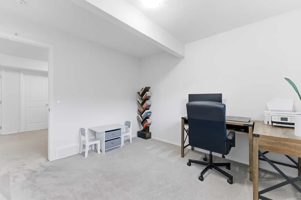 29 Belmont Terrace SW Calgary AB T2X 4H7