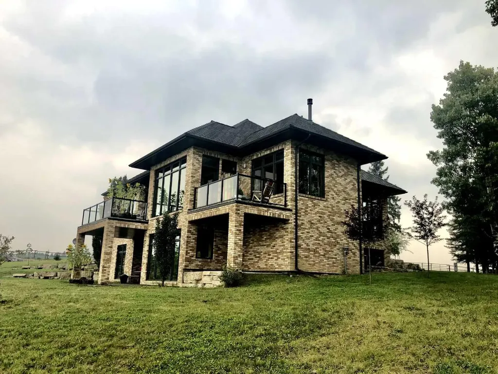 6029 Township Road 332 Rural Mountain View County AB T0M 1X0