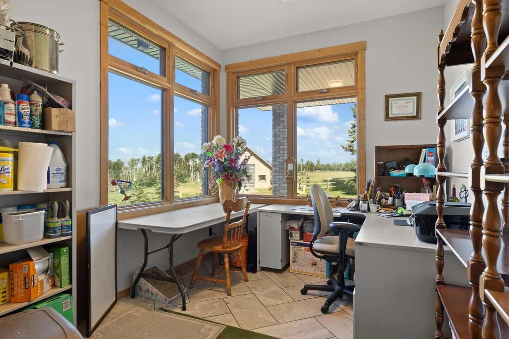 6029 Township Road 332 Rural Mountain View County AB T0M 1X0