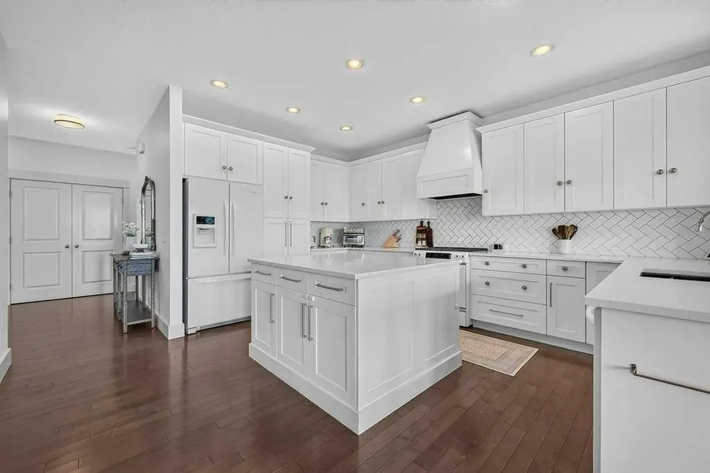 232 Copperpond Circle SE Calgary AB T2Z 0R3