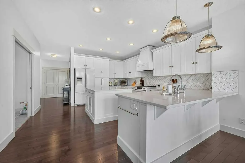 232 Copperpond Circle SE Calgary AB T2Z 0R3