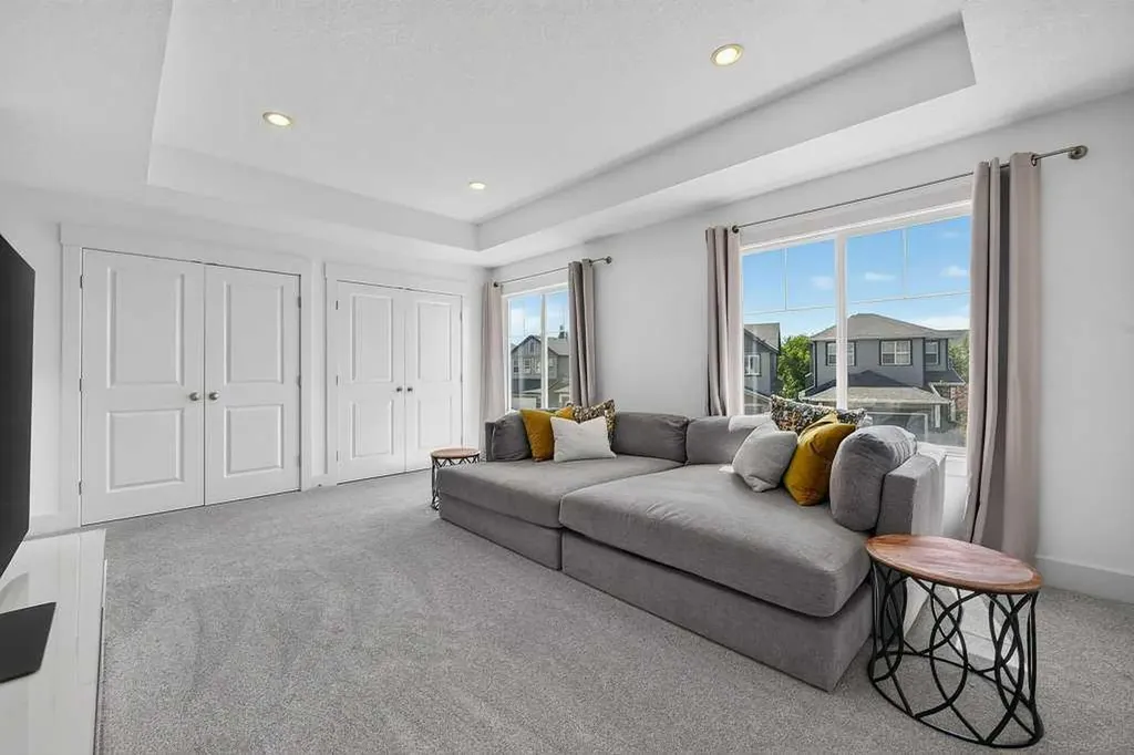 232 Copperpond Circle SE Calgary AB T2Z 0R3