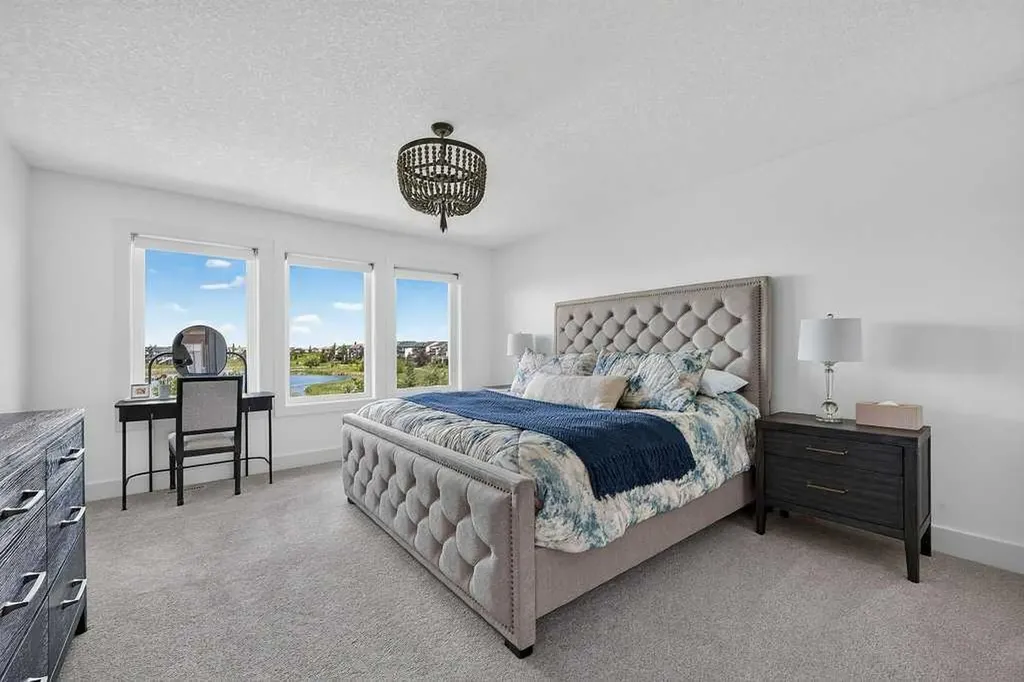 232 Copperpond Circle SE Calgary AB T2Z 0R3