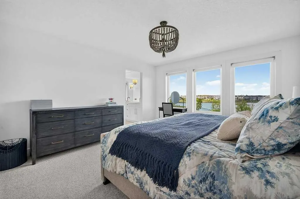232 Copperpond Circle SE Calgary AB T2Z 0R3