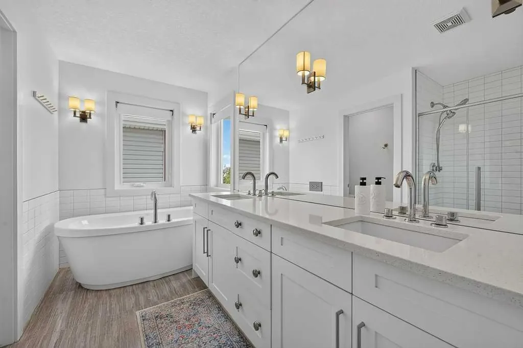 232 Copperpond Circle SE Calgary AB T2Z 0R3