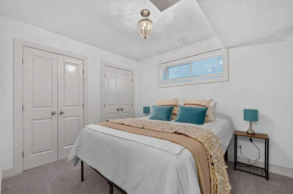232 Copperpond Circle SE Calgary AB T2Z 0R3
