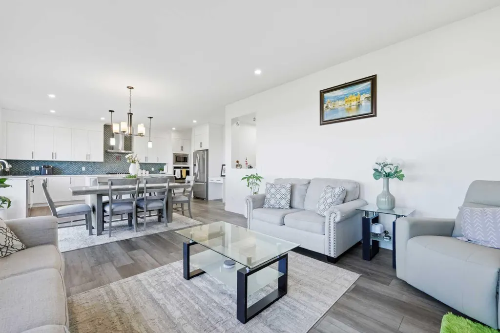 109 Homestead Crescent NE Calgary AB T3J 2K8