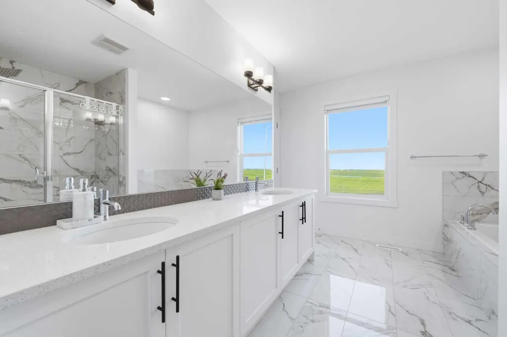 109 Homestead Crescent NE Calgary AB T3J 2K8