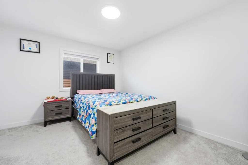 109 Homestead Crescent NE Calgary AB T3J 2K8