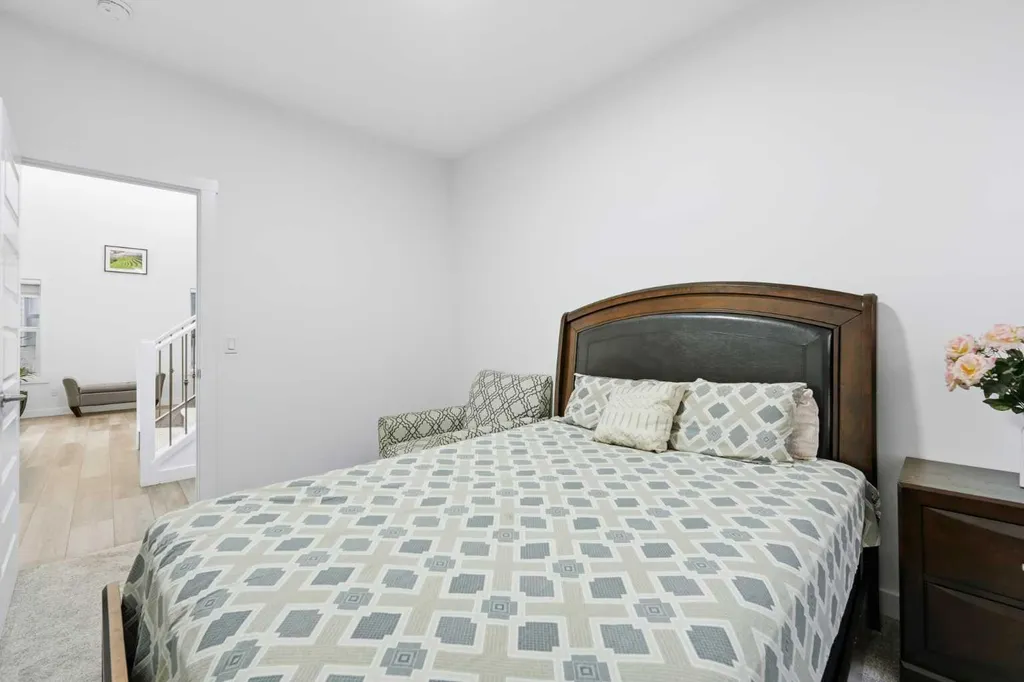 109 Homestead Crescent NE Calgary AB T3J 2K8