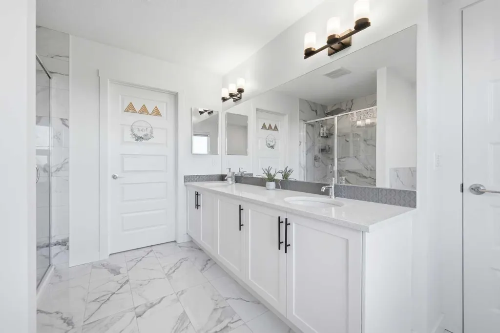 109 Homestead Crescent NE Calgary AB T3J 2K8