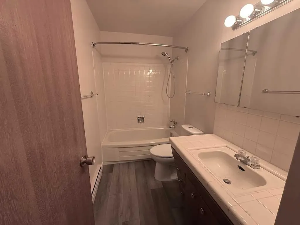 1803 9 Street SW Calgary AB T2T 3C1