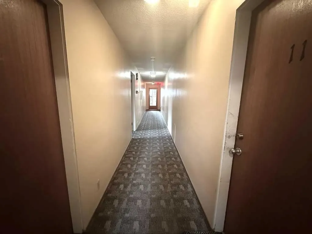 1803 9 Street SW Calgary AB T2T 3C1