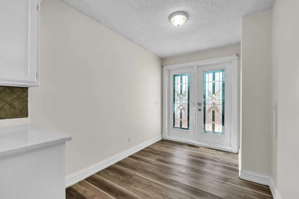 43 Taraglen Road NE Calgary AB T3J 2N8