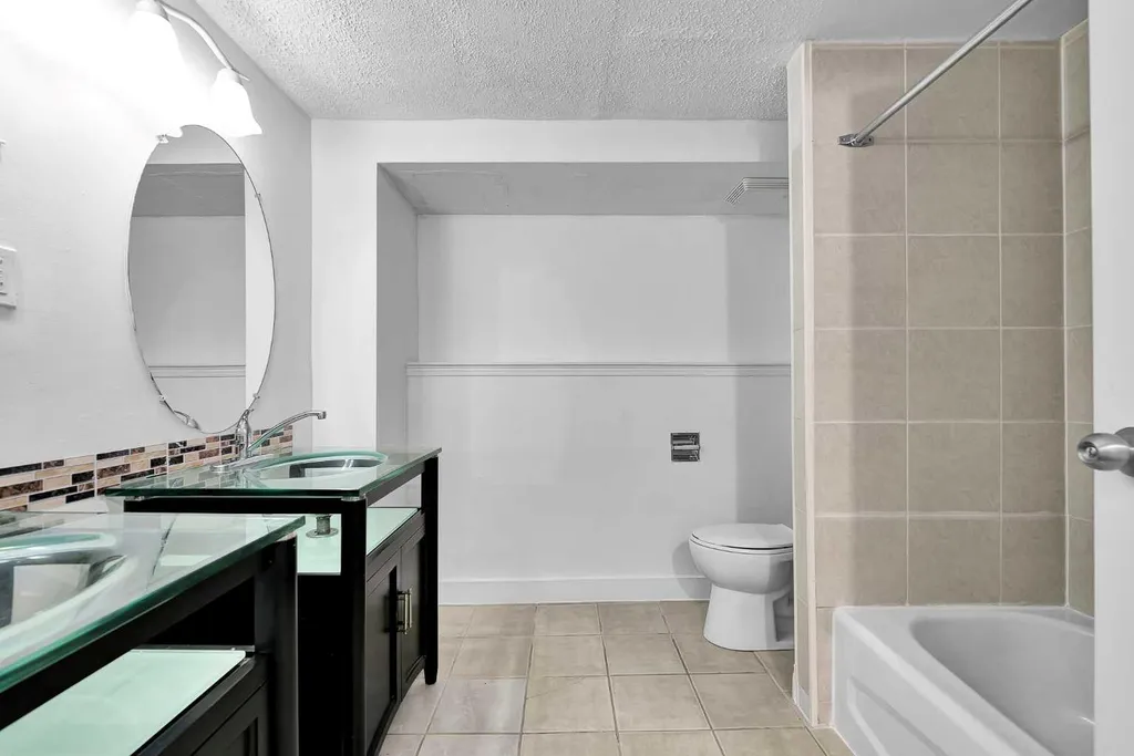 43 Taraglen Road NE Calgary AB T3J 2N8